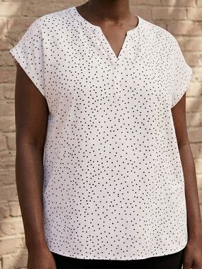 Ricki’s White Black Polka Dot Blouse XL Lightweight Short Sleeve Workwear Top